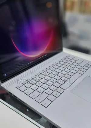 New Laptop Microsoft 16GB Intel Core I7 SSD 256GB