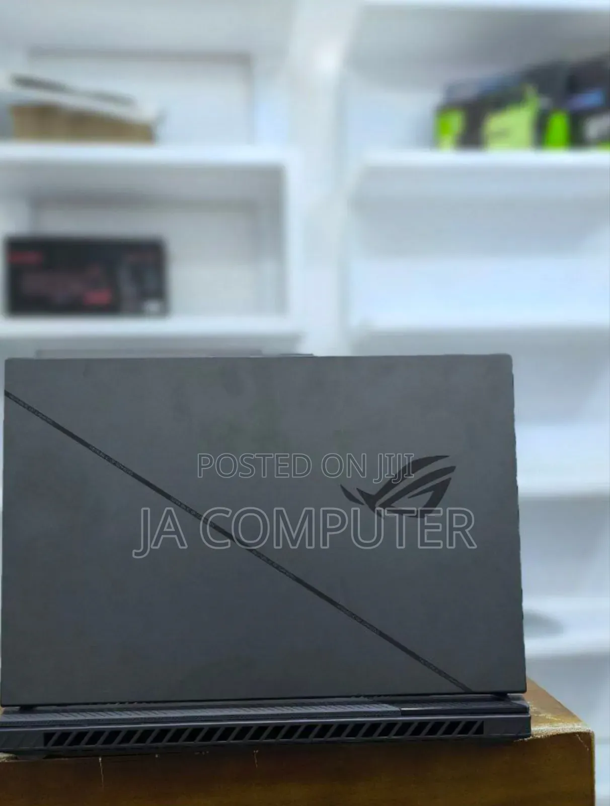 New Laptop Asus ROG Strix G17 32GB Intel Core I9 SSD 1T