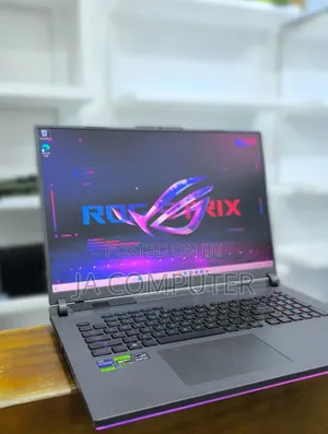 New Laptop Asus ROG Strix G17 32GB Intel Core I9 SSD 1T