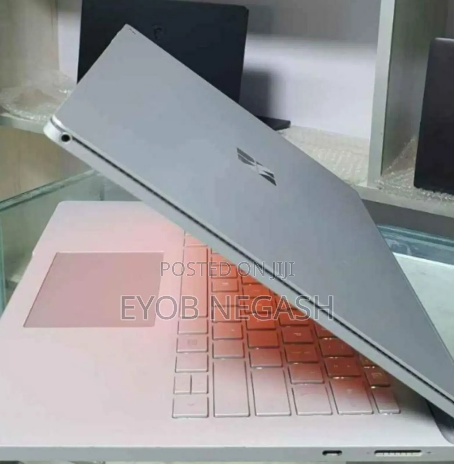 New Laptop Microsoft Surface Book 3 16GB Intel Core I7 SSD 256GB