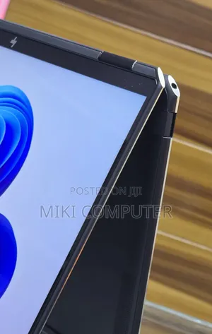 New Laptop HP Spectre X360 16GB Intel Core I7 SSD 1T