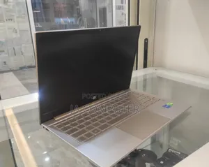 Photo - New Laptop HP Pavilion 15 16GB Intel Core I5 SSD 512GB