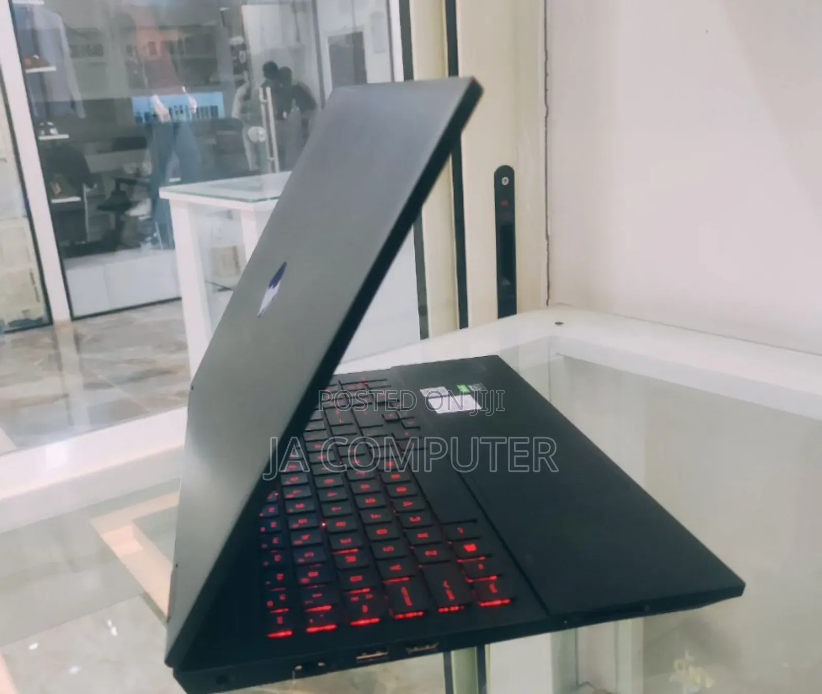 New Laptop HP Omen 15 16GB Intel Core I7 SSD 1T