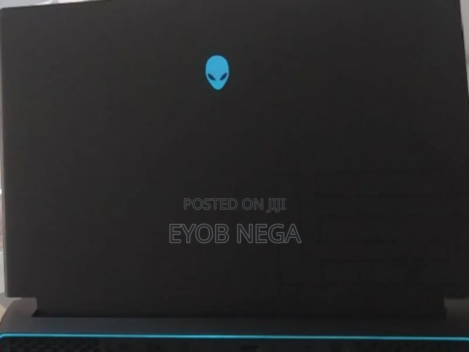 New Laptop Alienware Area-51m 16GB AMD Ryzen 7 SSD 512GB