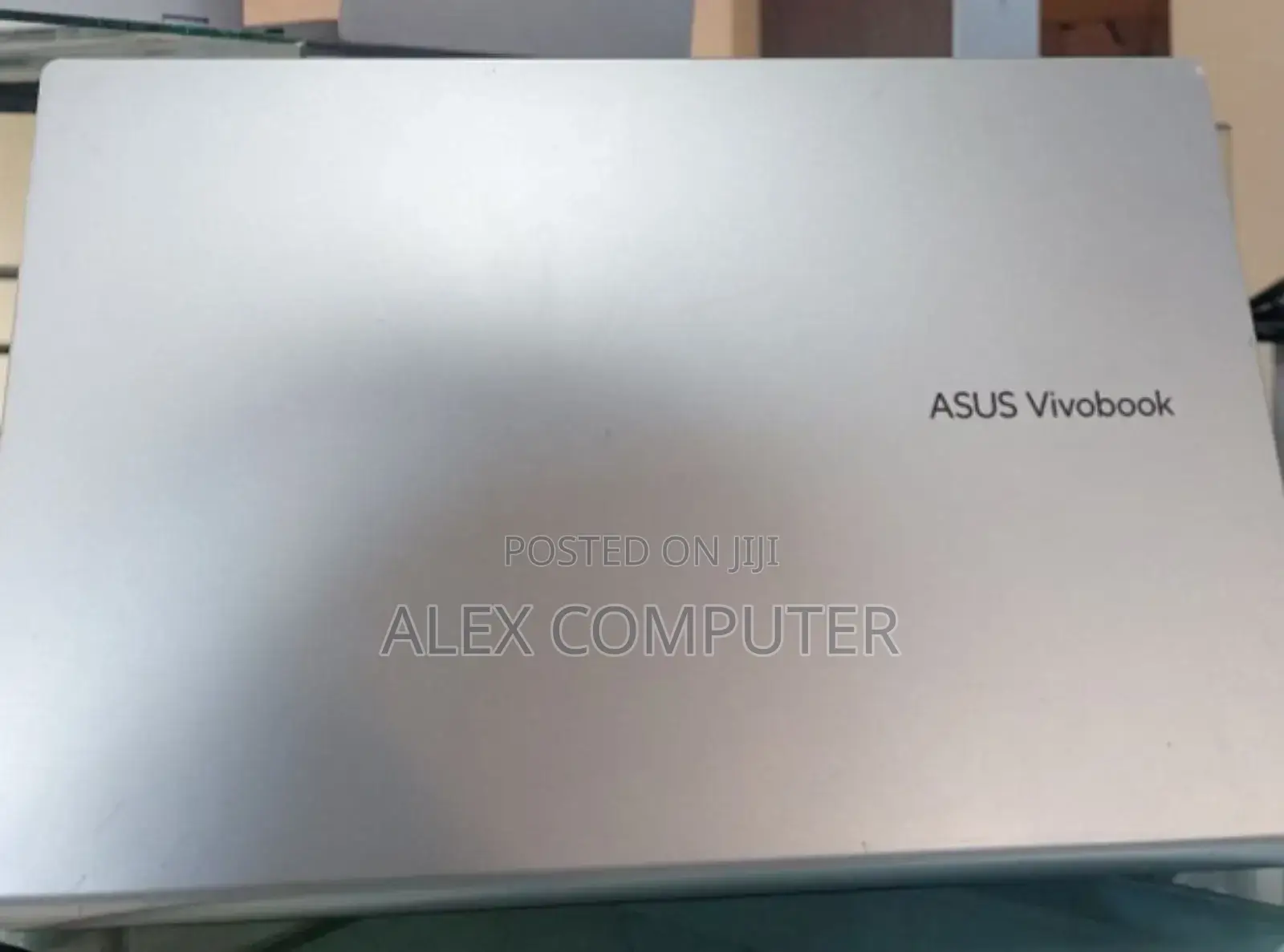 New Laptop Asus VivoBook 15 X505BA 8GB Intel Core I3 SSD 256GB
