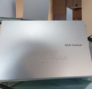 New Laptop Asus VivoBook 15 X505BA 8GB Intel Core I3 SSD 256GB