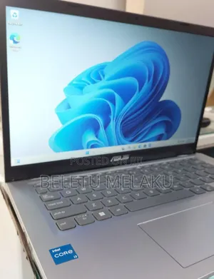 New Laptop Asus Vivobook 16 8GB Intel Core I3 SSD 256GB