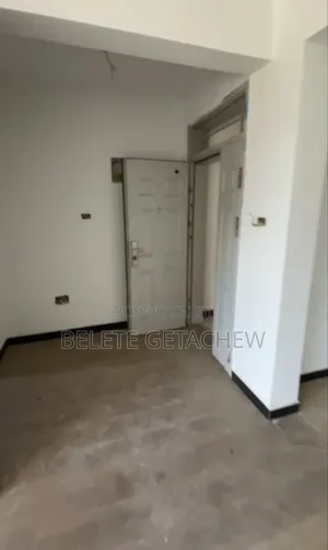 3bdrm Apartment in Cmc Michael, Luxury, Bole for sale