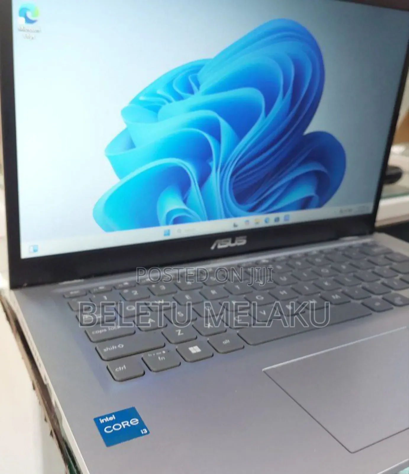 New Laptop Asus Vivobook 16 8GB Intel Core I3 SSD 256GB