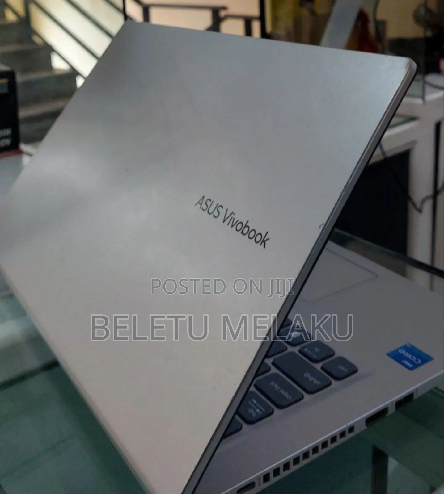 New Laptop Asus Vivobook 16 8GB Intel Core I3 SSD 256GB