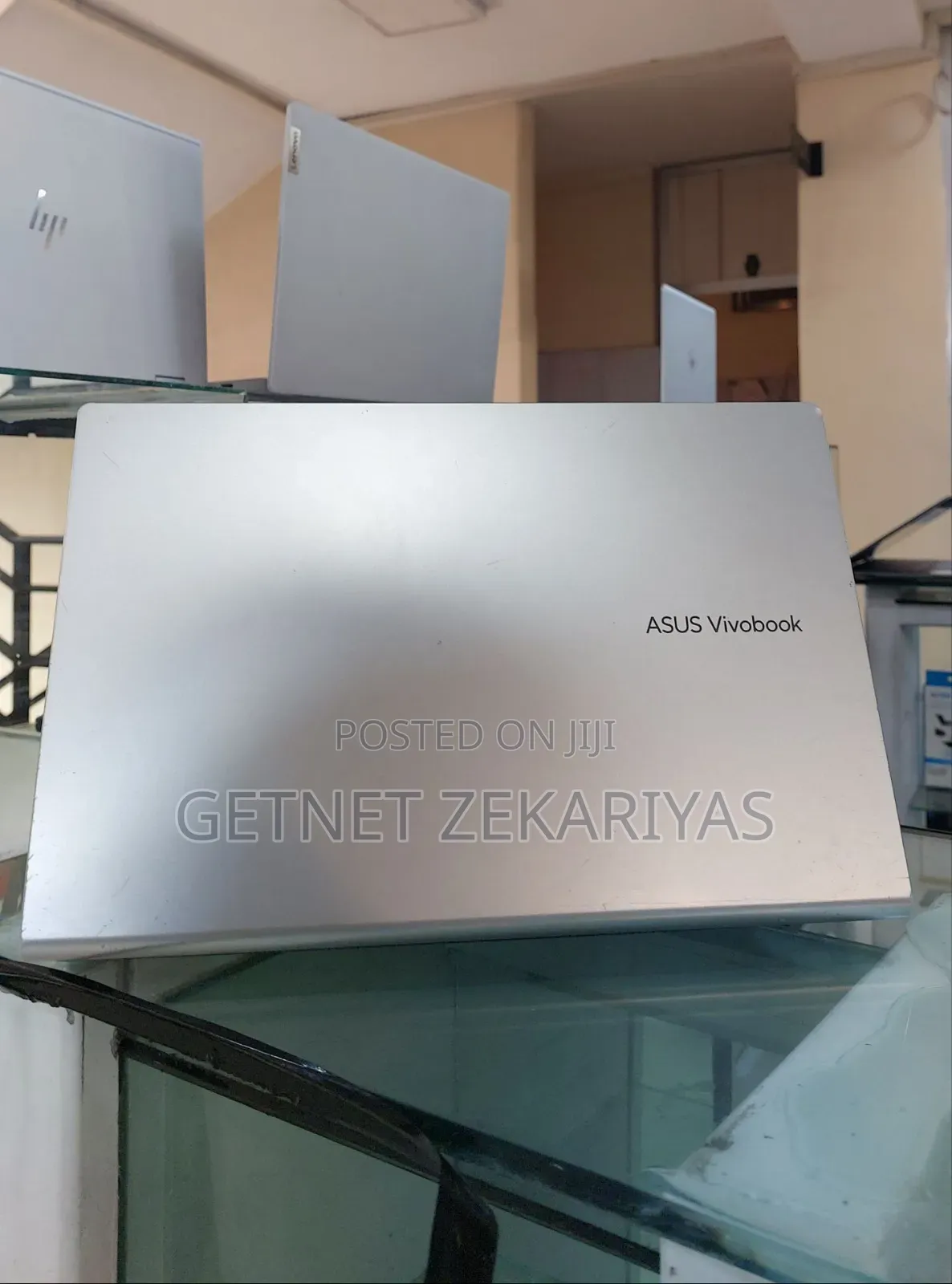 New Laptop Asus VivoBook 15 X505BA 8GB Intel Core I3 SSD 256GB