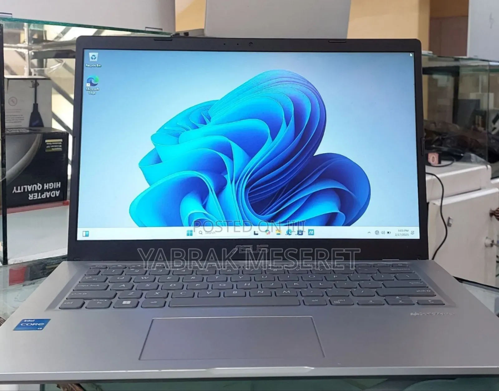 New Laptop Asus VivoBook 15 X505BA 8GB Intel Core I3 SSD 256GB