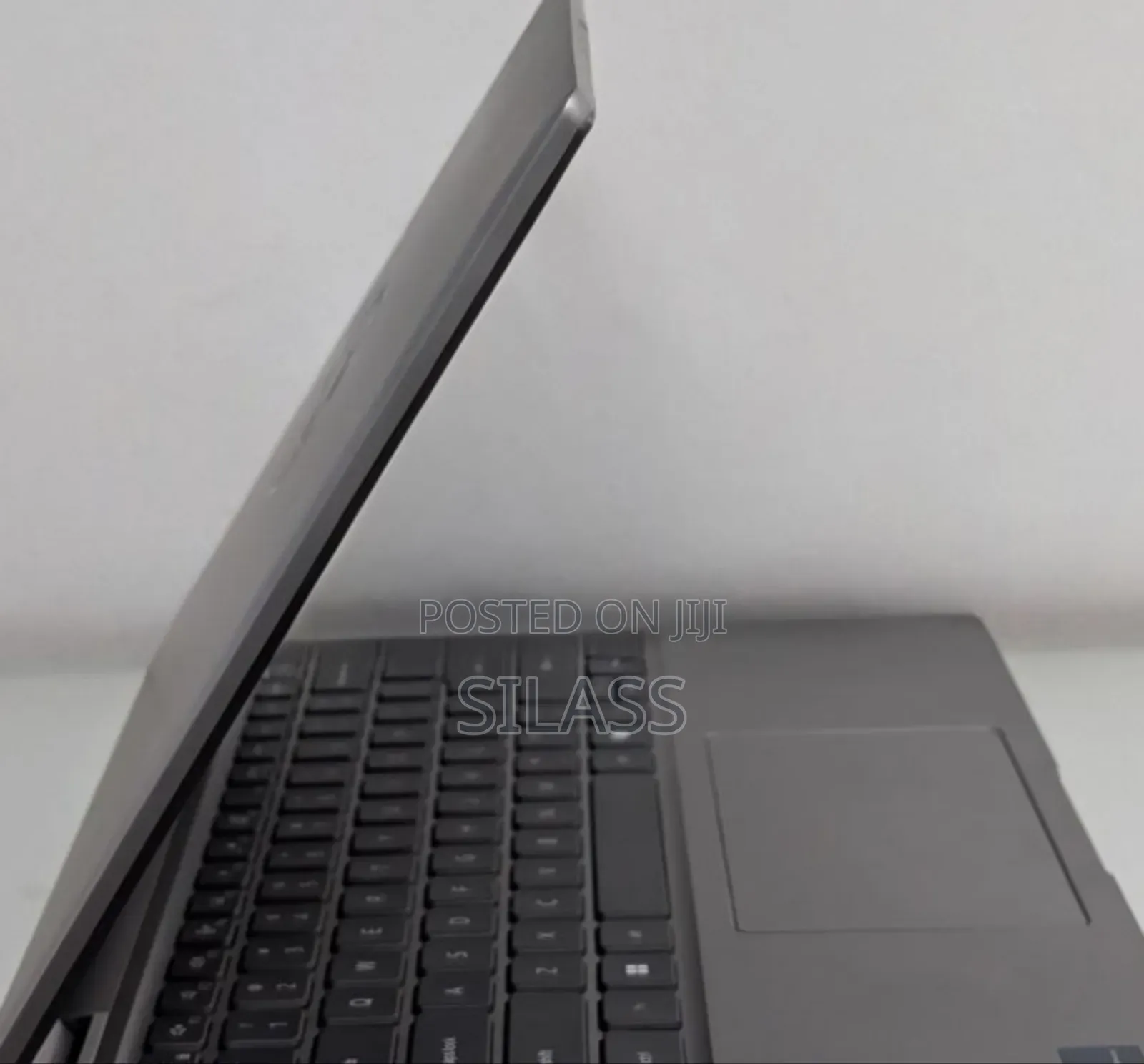 New Laptop Dell Latitude 7450 32GB Intel Core Ultra 7 SSD 512GB