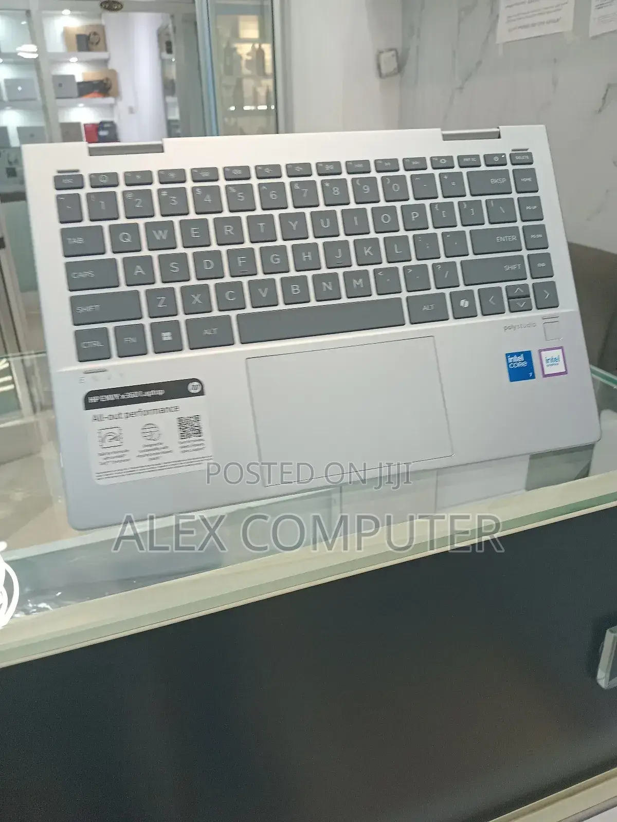 New Laptop HP Envy X360 16GB SSD 1T