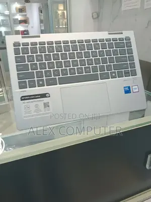 New Laptop HP Envy X360 16GB SSD 1T