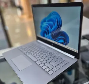 New Laptop HP Stream Notebook 16GB Intel Core I7 SSD 512GB