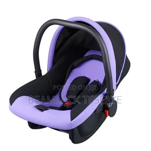 Photo -  New Born Car Seat