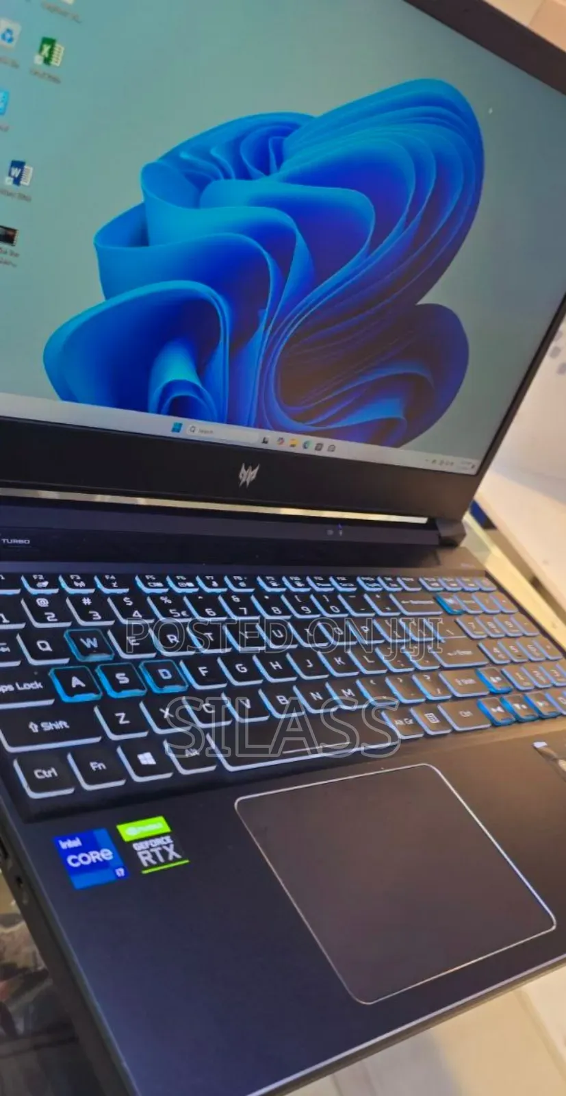 New Laptop Acer Predator Helios 300 16GB Intel Core I7 SSD 1T