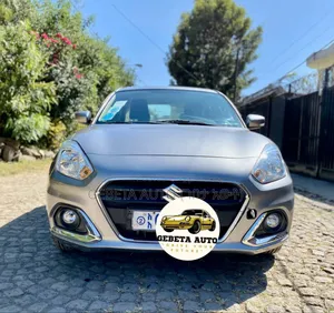 Photo - Suzuki Dzire 2023 Silver