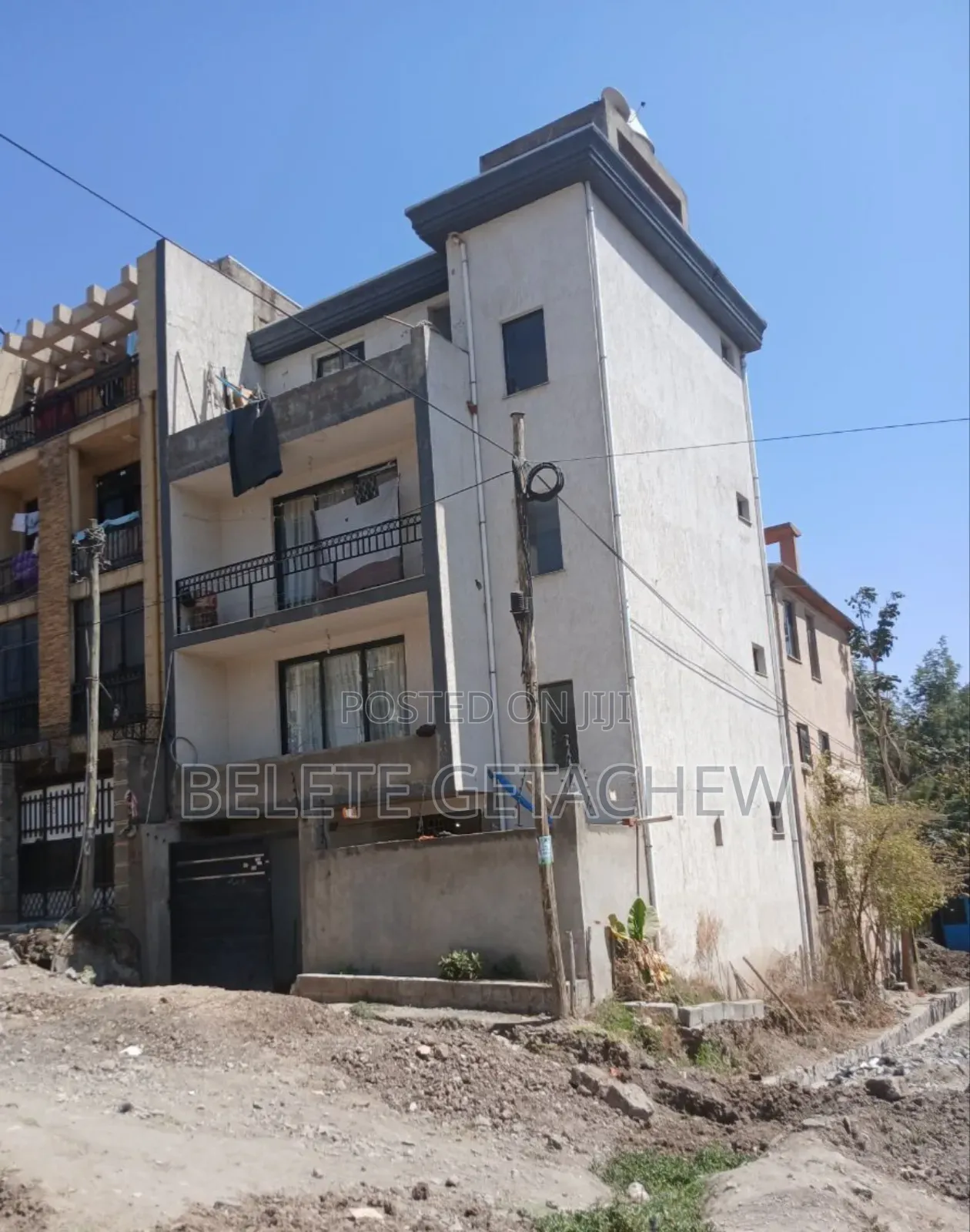 5bdrm House in Semit 72, G+3 Luxury, Bole for sale