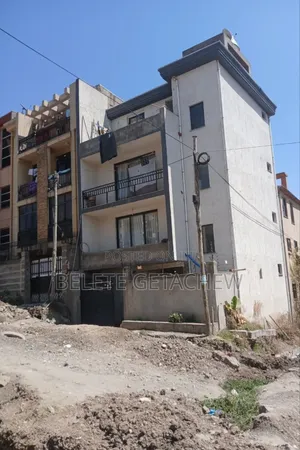 5bdrm House in Semit 72, G+3 Luxury, Bole for sale