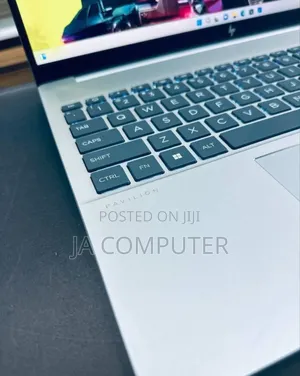 New Laptop HP Pavilion 15 16GB Intel Core I7 SSD 1T