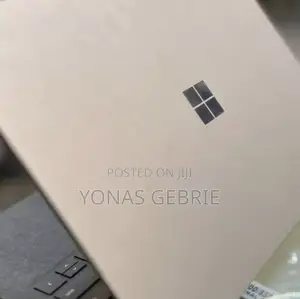 Photo - New Laptop Microsoft Surface Book 3 16GB Intel Core I7 SSD 512GB