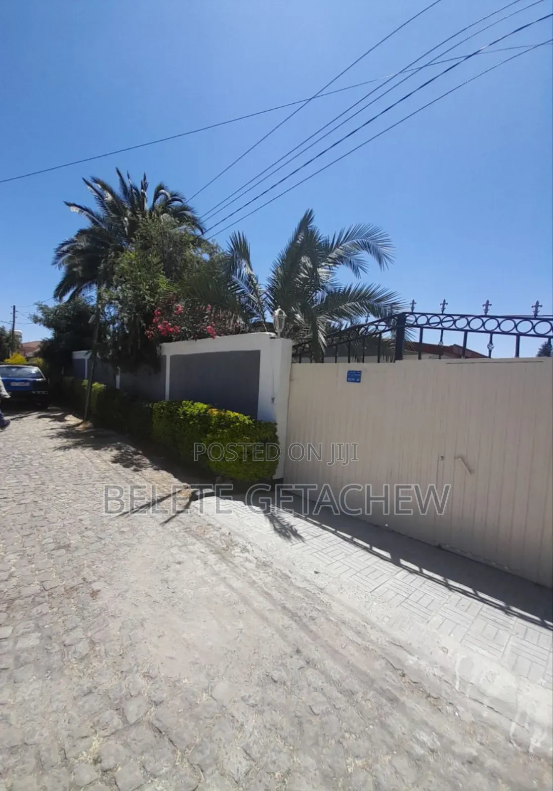 3bdrm Villa in Ayat, Villa House, Bole for sale