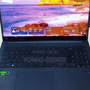 New Laptop Asus VivoBook 15 X505BA 16GB Intel Core Ultra 7 SSD 1T