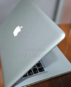 New Laptop Apple MacBook Pro 2011 8GB Intel Core I7 HDD 500GB