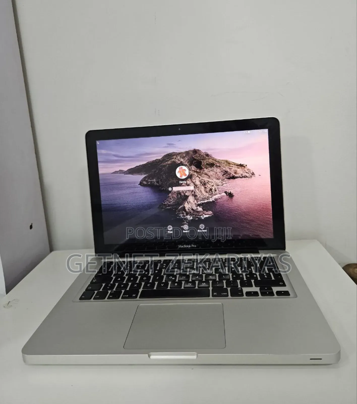 New Laptop Apple MacBook Pro 2012 4GB Intel Core I5 SSD 128GB