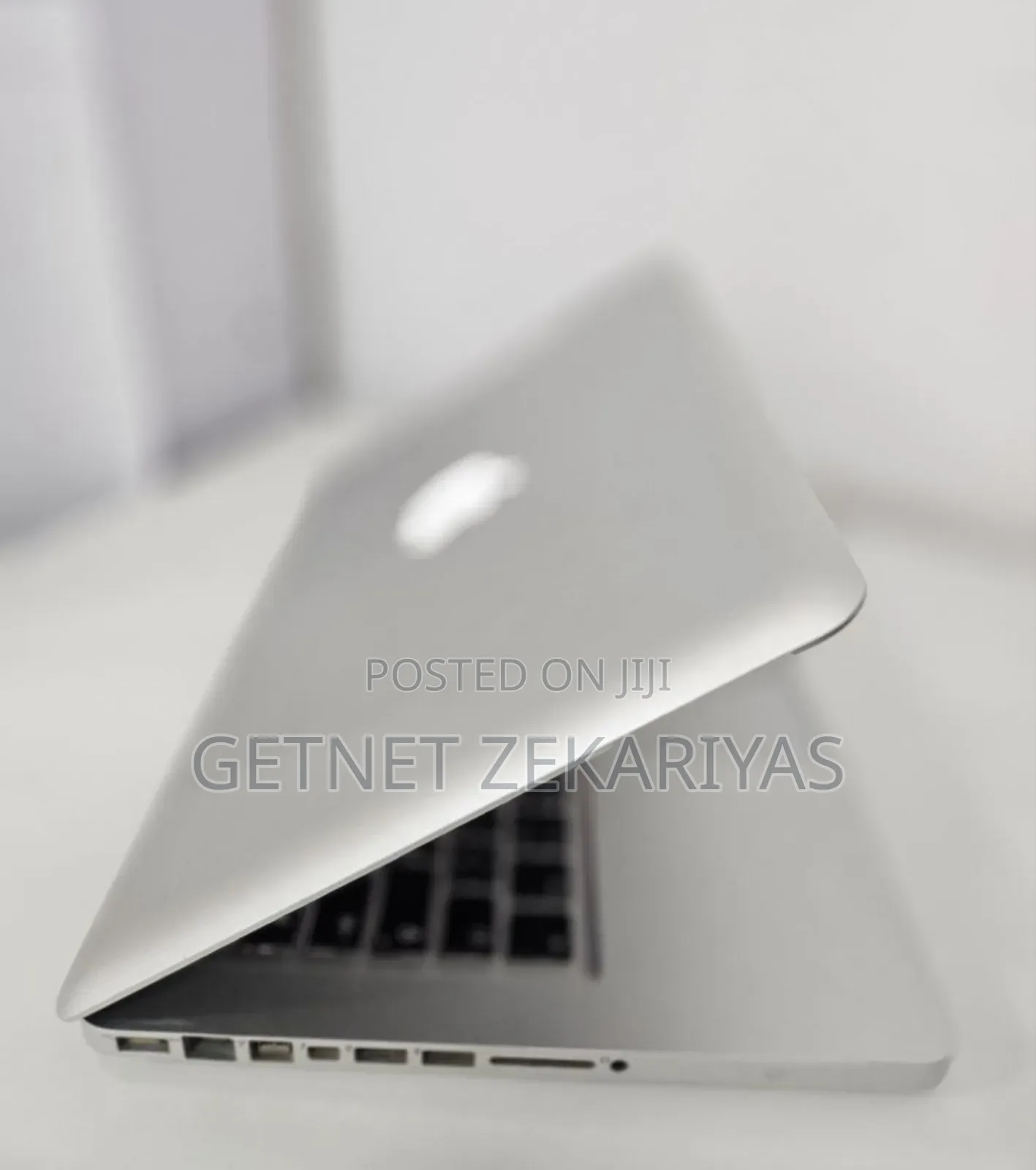 New Laptop Apple MacBook Pro 2012 4GB Intel Core I5 SSD 128GB