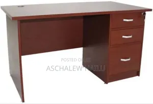 Office Table የ ቢሮ ጠረጴዛ