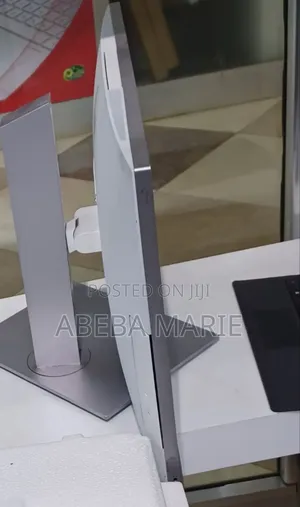 Photo - Hp All in One InltelCoretm