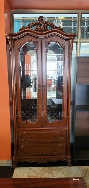 2 Door Glass Displays Cabinets