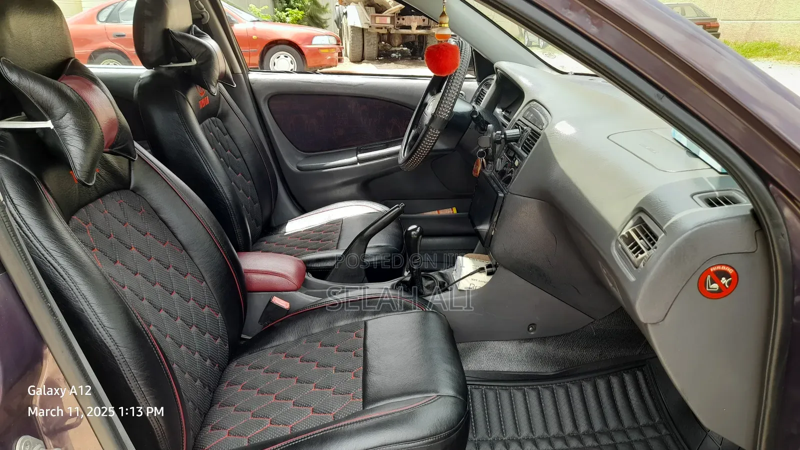 Toyota Avensis 1.6 VVT-i 2000 Burgundy