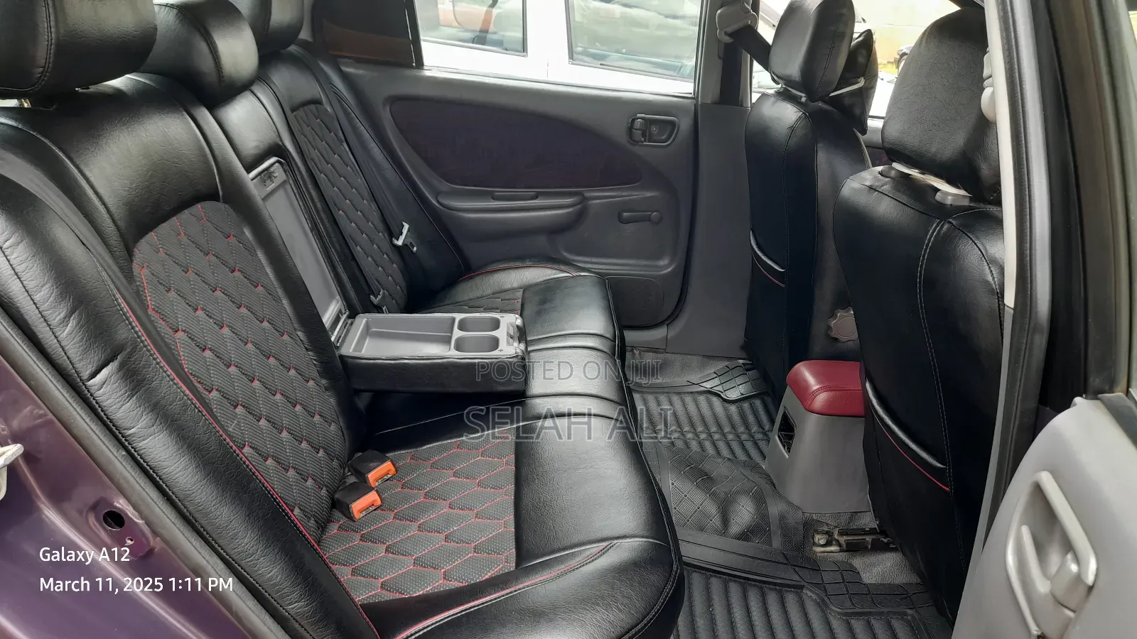 Toyota Avensis 1.6 VVT-i 2000 Burgundy