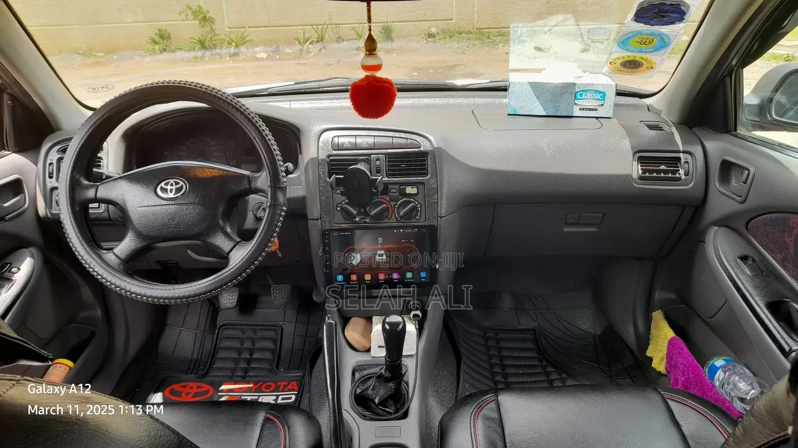 Toyota Avensis 1.6 VVT-i 2000 Burgundy