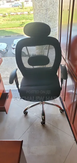 Comfortable Chair for Home and Office Computer Users
