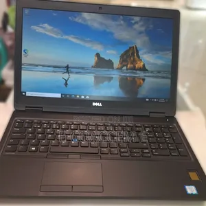 Photo - New Laptop Dell 8GB Intel Core I5 SSD 256GB