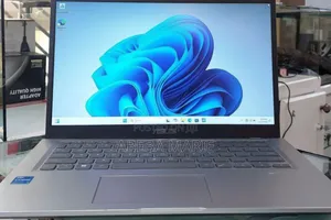 New Laptop Asus VivoBook 15 X505BA 8GB Intel Core I3 SSD 256GB