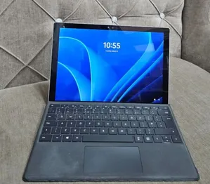 New Laptop Microsoft Surface 8GB Intel Core I7 SSD 256GB