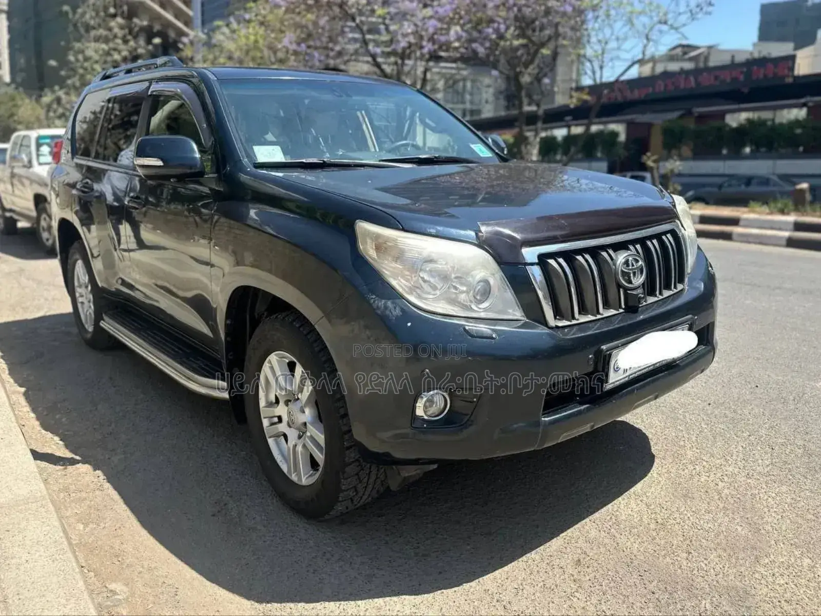 Toyota Land Cruiser Prado 2012 Gray