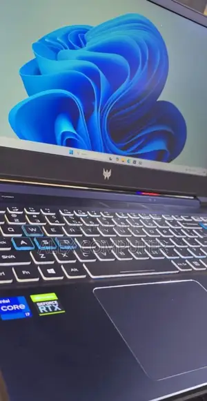 New Laptop Acer Predator Helios 300 16GB Intel Core I7 SSD 1T