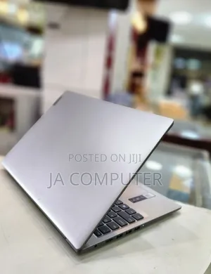 New Laptop Lenovo Ideapad 3 8GB Intel Core I3 SSD 256GB