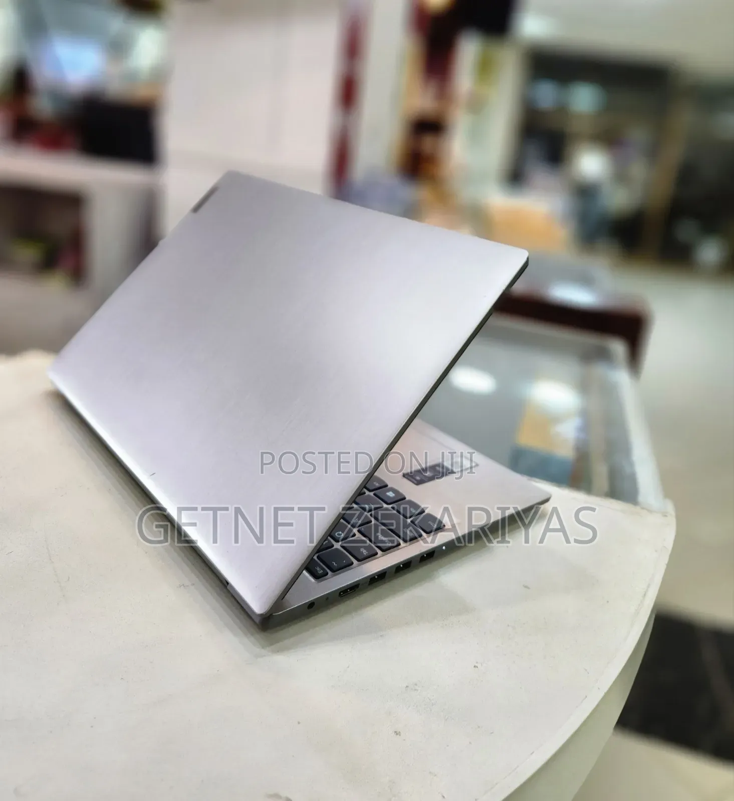 New Laptop Lenovo Ideapad 3 8GB Intel Core I3 SSD 256GB