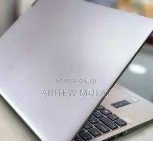 New Laptop Lenovo Ideapad 3 8GB Intel Core I3 SSD 256GB