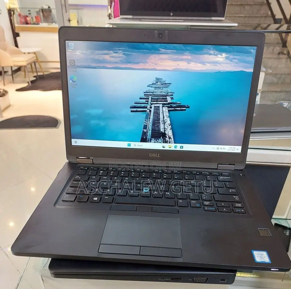 New Laptop Dell Latitude 5310 8GB Intel Core I5 SSD 512GB