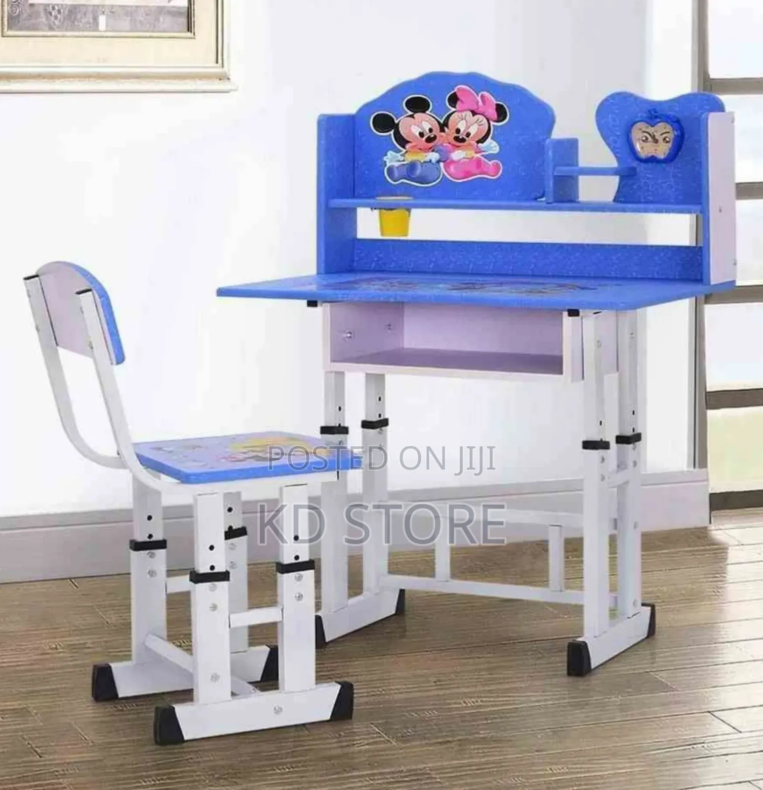 Children's Study Table and Chair,