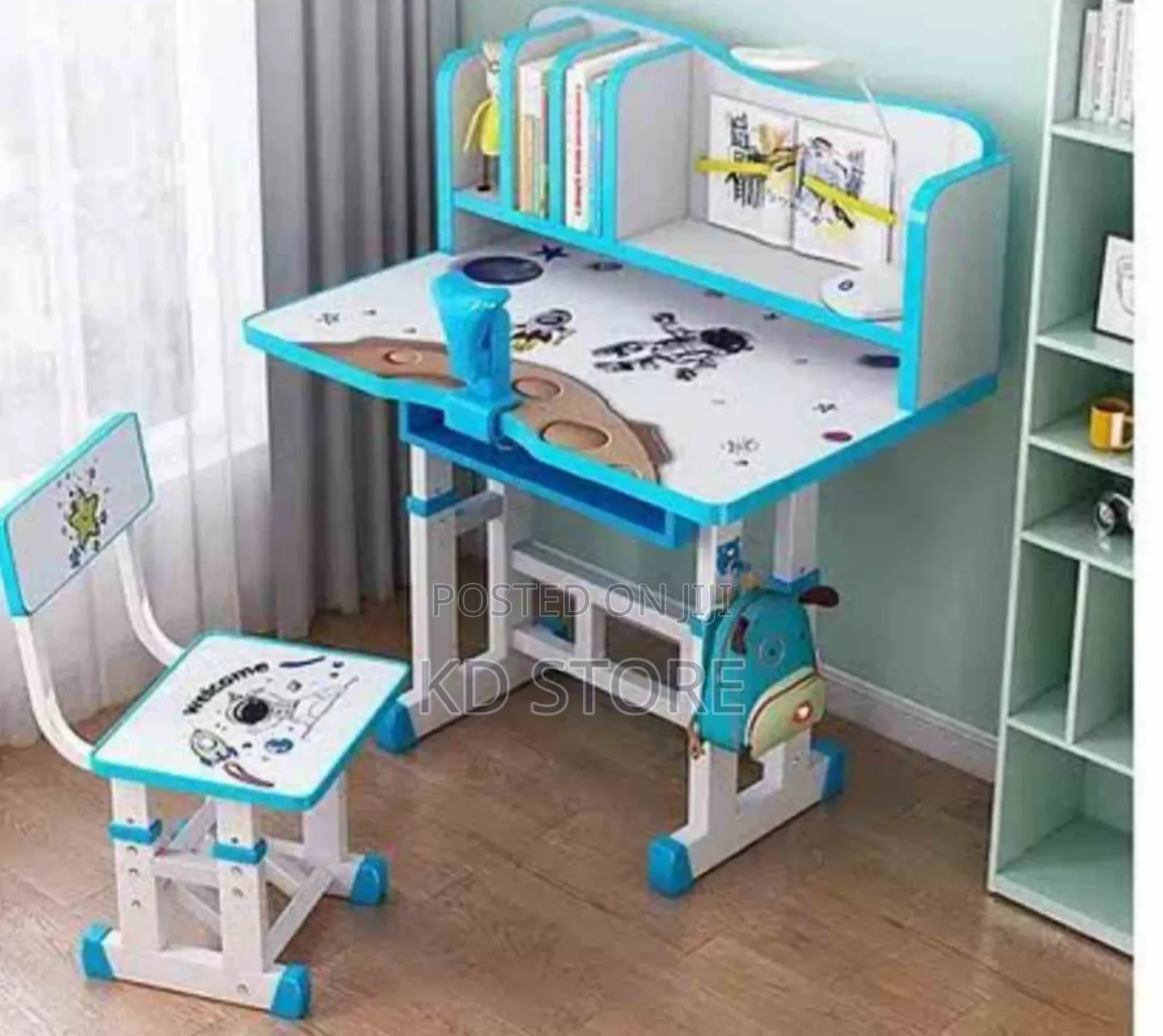  Children's Study Table and Chair,